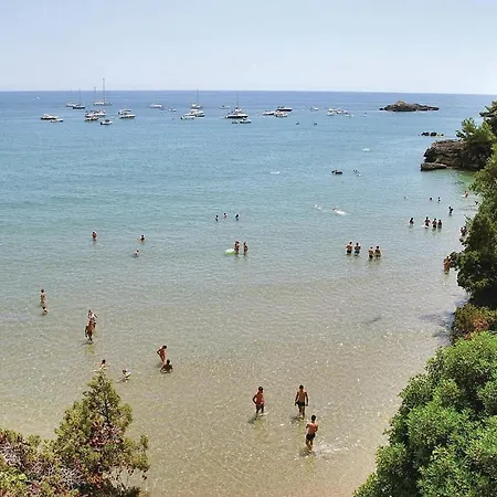 Romantic Cove Sperlonga